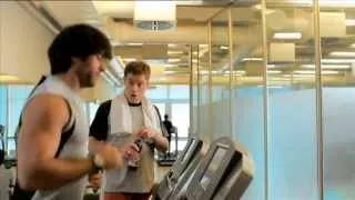 RIVELLA Werbung "Fitness Studio Laufband" mit Michael Mittermeier