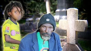 Living in Graveyards : He Spent 15 Years Living With the Dead | EXTRAORDINARY PEOPLE
