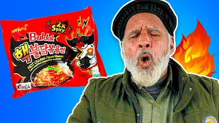 When Tribal People Try Spicy Ramen Noodles Challenge!