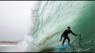 Massive barrels at The Wedge. 4k Water Shots