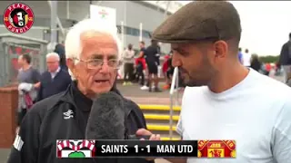Manchester United fan crying
