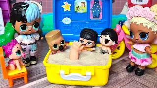 A HAND MADE OF SAND🖐 DRAGGED THE BABY AWAY😱 dolls LOL surprise in kindergarten! #Dolls #cartoon