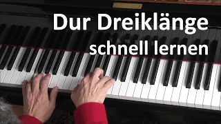 Dur-Dreiklänge lernen am Klavier – 3 Schritte