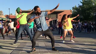 Burn Bhangra Fitness flash mob outside Mont-Royal Metro station