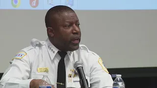Community meeting with CPD superintendent talks about video of police shooting