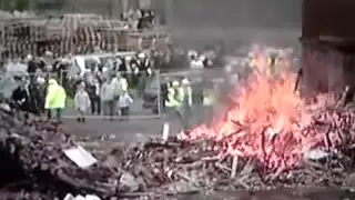 Fred Dibnah Demolishing His Last Chimney