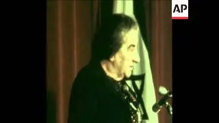 SYND 2-11-73 ISRAELI PRIME MINISTER, GOLDA MEIR, SPEAKING AT WASHINGTON NEWS CONFERENCE