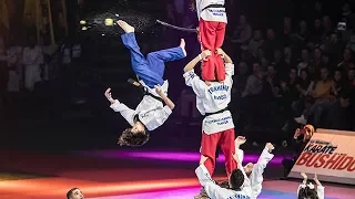 AMAZING TAEKWONDO EXHIBITION