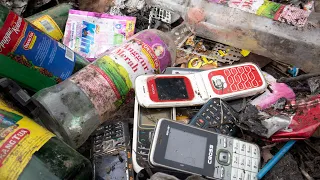 Found an old nokia fold (15 years) in suburban trash | Restoration phone