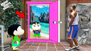 GTA 5 : Franklin & Shinchan Get Anywhere Door Outside Their House In GTA 5 ! (GTA 5 Mods)