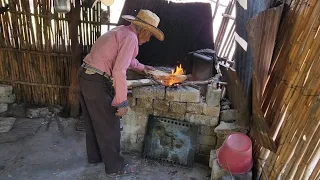 "Llevo 40 años viviendo solo 😪"|Tío Juan.