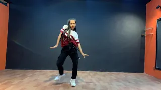Copines | Aya Nakamura | Warner Music | Nidhi Kumar Dance Choreography
