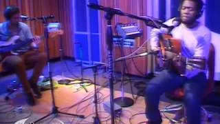 Michael Kiwanuka performing "Tell Me A Tale" on KCRW