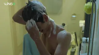 Lee Won Geun _ ABS SHIRTLESS SHOWER SCENE