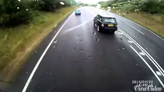 Range Rover Ignores Hatch Markings - RoadHawk HD