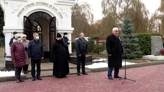 На Воздвиженском кладбище Тамбова почтили память воинов, погибших на Северном Кавказе