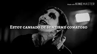 Motionless In White - Holding on to smoke [Sub Español]