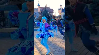 Disneyland Paris, Frozen, Kristoff, Snowflakes, Dancing, Disney Stars on Parade, 26th February 2023