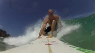 Phil Rajzman campeão nas ondas da Cacimba do Padre em Fernando de Noronha.