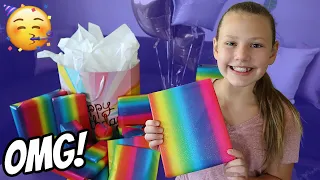 WE SURPRISED OUR DAUGHTER WITH AN EARLY BIRTHDAY PARTY! OPENING PRESENTS🎁