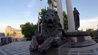 Stunning square around the Cathedral of Christ the Saviour.