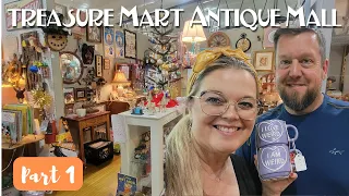 FIRST TIME HERE! HUGE Antique Mall Shop With US! 😍