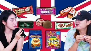 Korean Girls Try SWEETS FROM UNITED KINGDOM