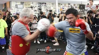 DAMN! MANNY PACQUIAO DROPS FREDDIE ROACH'S MITT TRAINING FOR KEITH THURMAN, SPEED 100%