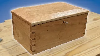 Hand Tools Only - Dovetailed Box With Lock