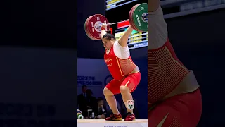 Li Wenwen 🇨🇳 140kg / 309lbs Snatch 🥇! #snatch #weightlifting