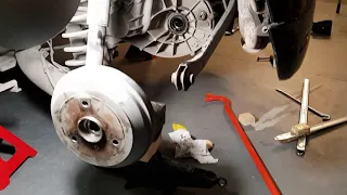 Smart 451 Clutch replacement Ep.2 of 7 (Cv axle shaft, seal, panhard rod)