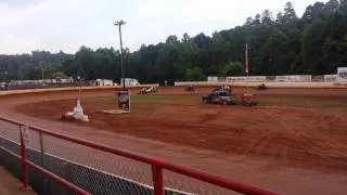 Micro sprint goes flying at Millbridge