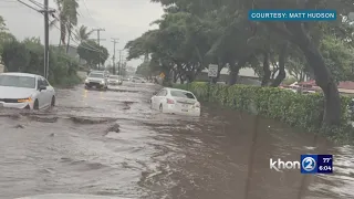 Flash flood warning for Maui