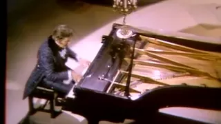 Liberace - A Gershwin Medley - The Liberace Show