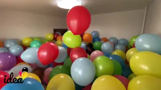 Заполнили комнату шарами!