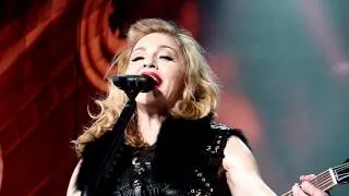 MADONNA FALL BRIT AWARDS 2015