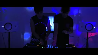 Wavers/Frank Nugnes Mixing Electro/Progressive/Future House on 2CDJs and DJM 850