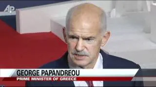 Greek Govt Teeters, Lawmakers Urge PM to Resign