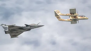 VOL BRONCO RAFALE & VOL BRONCO SKYRAIDER 70 ans de la Patrouille de France