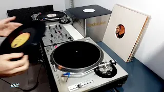 CLASSIC  HITS  80s 90s  con VINILOS  4/11/2023   Dj Juan Carlos Mattera