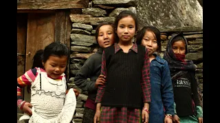Children of Himalayas - Manaslu, Tsum Valley 2013