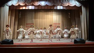 "Веснянка" "Народний" ансамбль танцю "Надія"