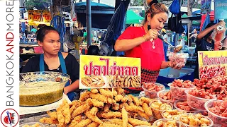 Best Street Food at Chatuchak Weekend Market in Bangkok 2023