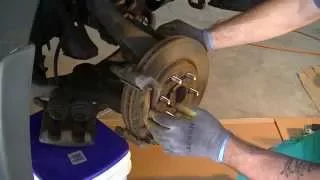 How to Replace the Front Brake pads on a Nissan Xterra/Pathfinder/Armada/Frontier