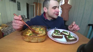 МУКБАНГ АСМР РЫБА - МИНТАЙ ЗАПЕЧЕННЫЙ С ОВОЩАМИ/ ХЛЕБ С МАСЛОМ И ЗЕЛЕНЬЮ/ УЖИН/ EATING ASMR Mukbang