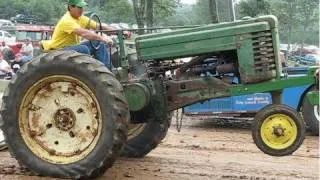 John Deere 2 Cylinder Tractor Pull Overload