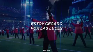 The Weeknd - Blinding Lights [Super Bowl 2021] // Español