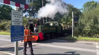 *CROSSING FAIL* Glanyrafon Level Crossing