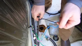 How to replace a fuel sensor in a boat