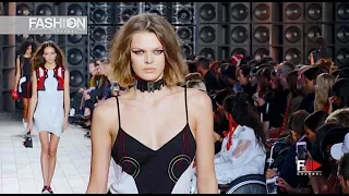 VERSUS Full Show Spring Summer 2018 London - Fashion Channel